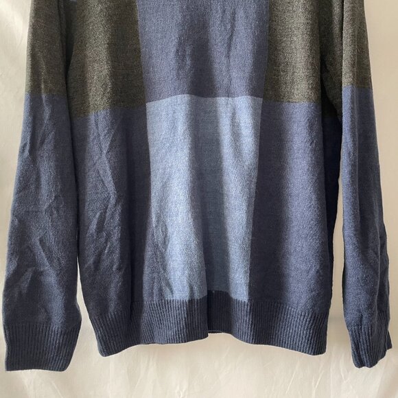 Tricot St. Raphael Mens Blue Black Crew Neck Colorblock Pullover Sweater Size L - Picture 5 of 9